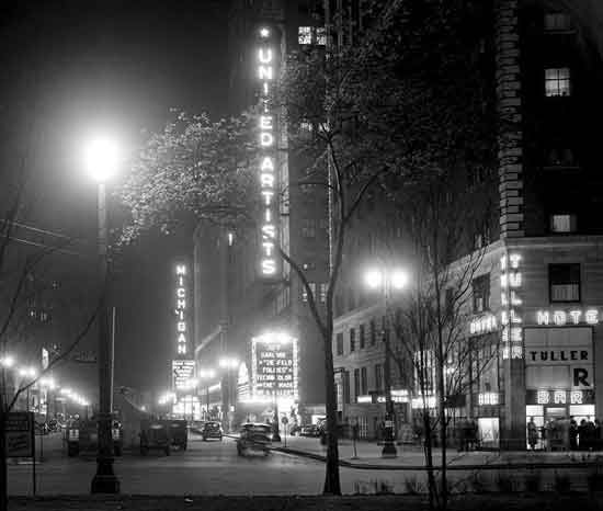 United Artists Theatre - Old Photo From Detroit Yes (newer photo)
